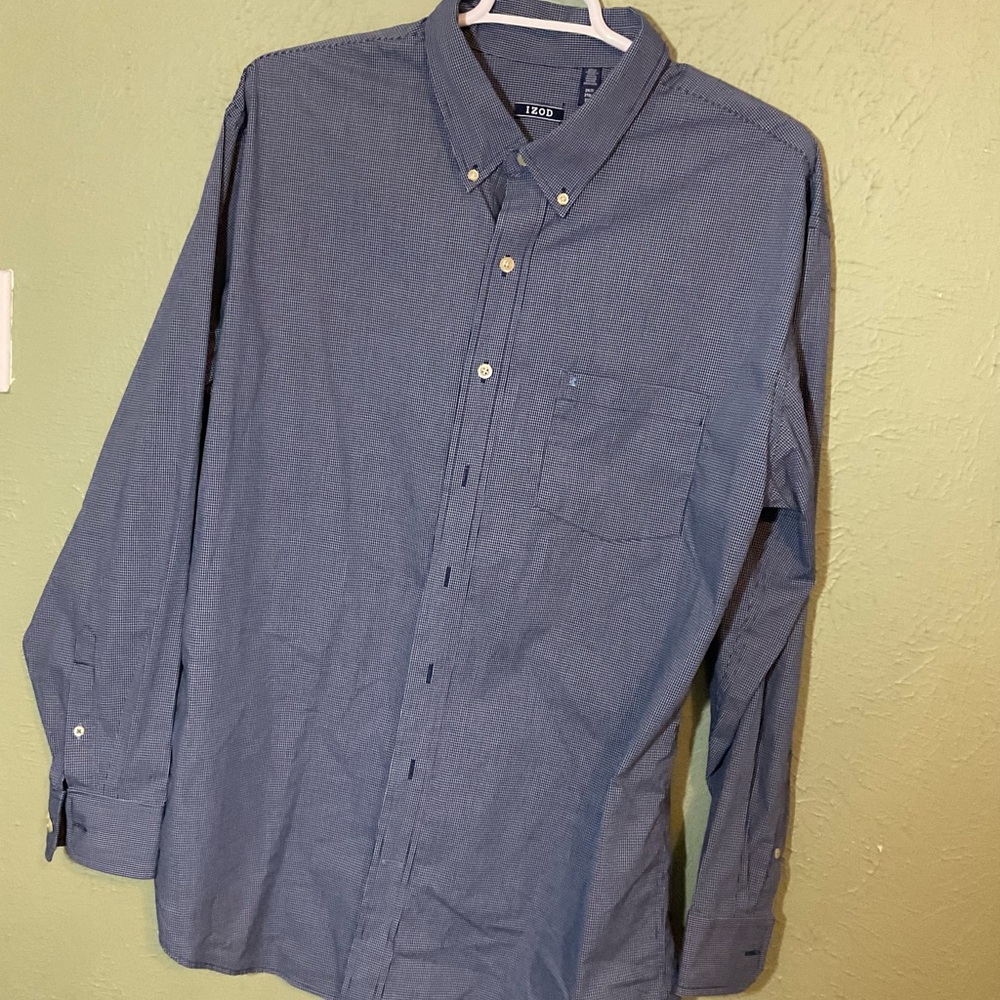 Izod Men’s Navy Blue Long-Sleeve Button-Down Shirt